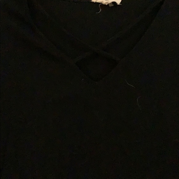 Top - Picture 2 of 3